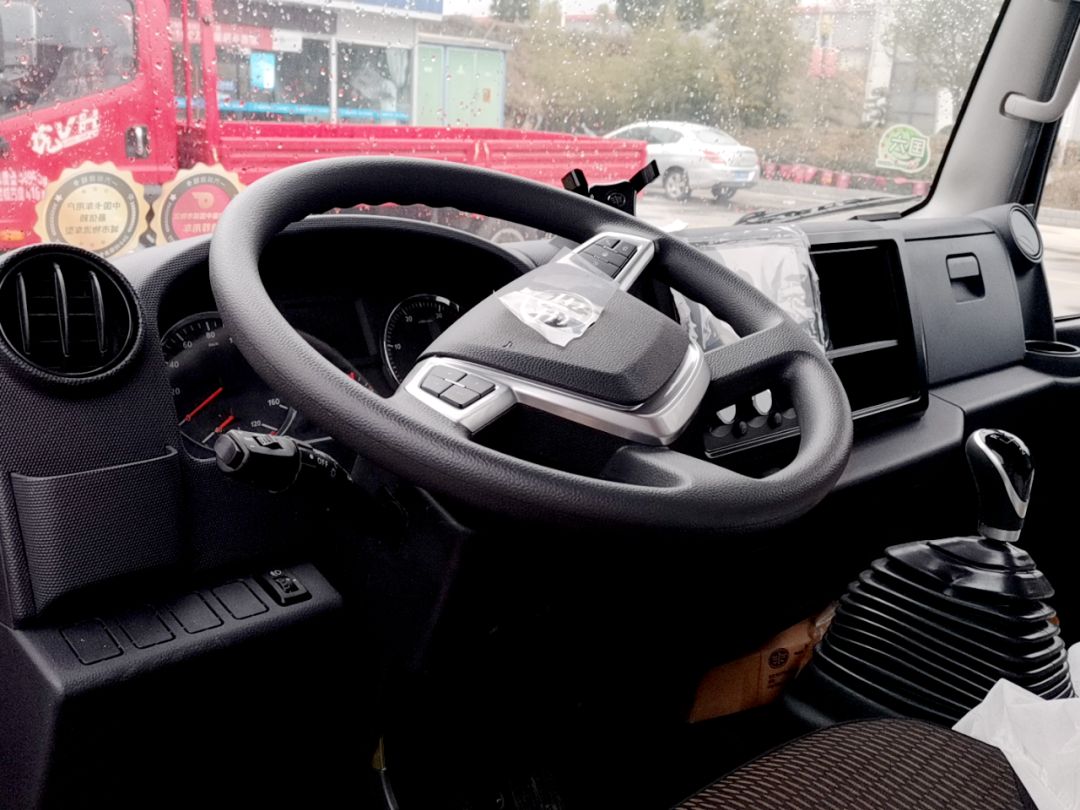 十堰龙信国际汽车城东风小康,十堰龙信国际汽车城二手车过户