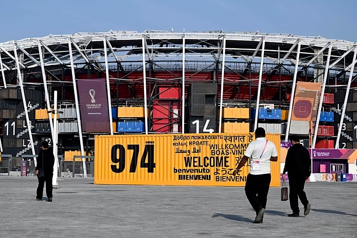 黄健翔越位,黄健翔讲解瑞典vs美国点球大战