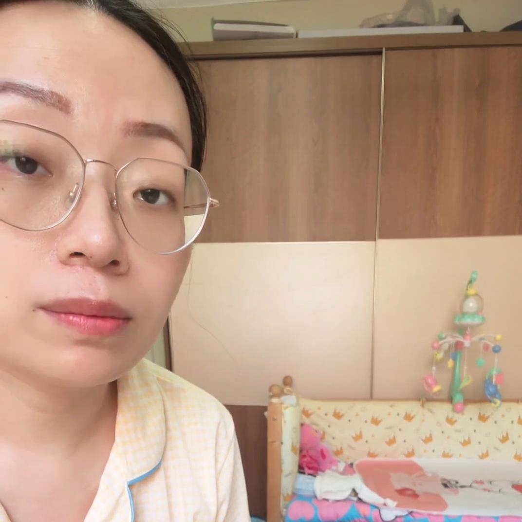 小宝宝长湿疹的最佳治疗方法,婴儿出生十天长湿疹怎么办