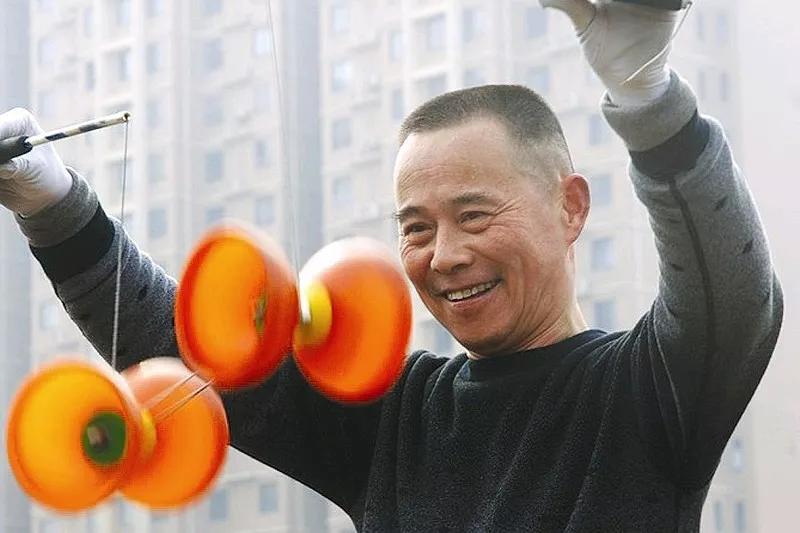 抖空竹居家锻炼,健身抖空竹项目