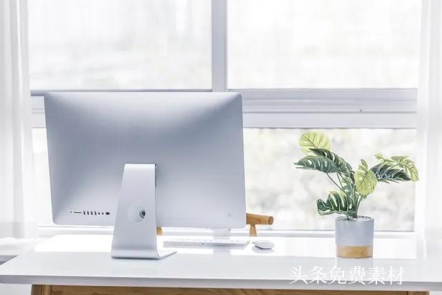 创业还是打工干什么都不容易,创业还是打工的成本高