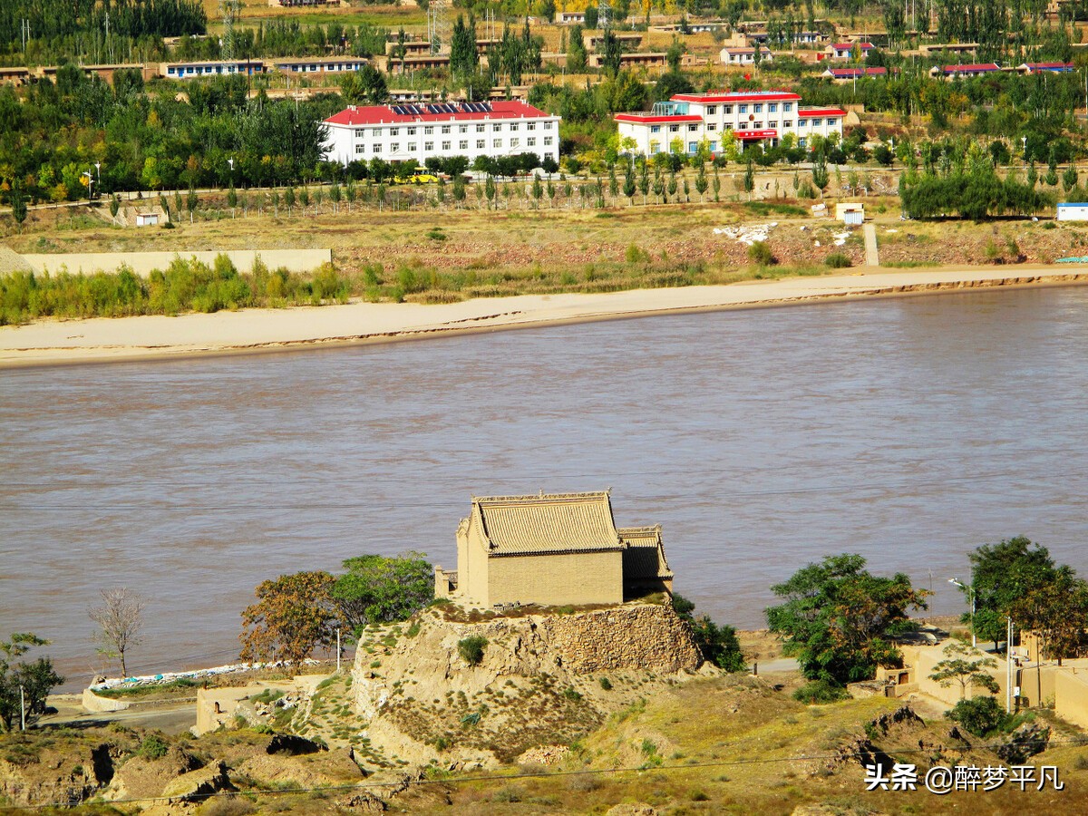 中卫市沙坡头景区,沙坡头旅游景区是5a级吗