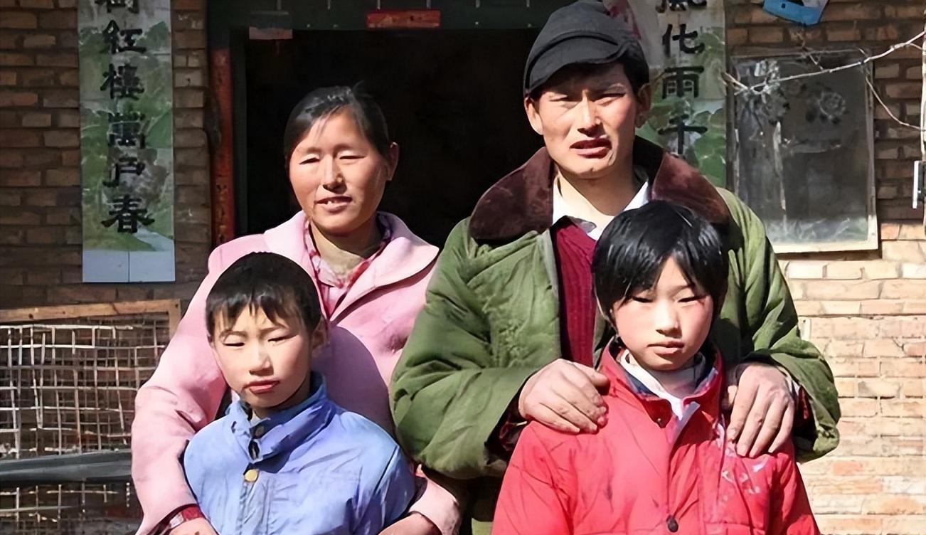 大衣哥被粉丝吓的视频,大衣哥的火爆场面