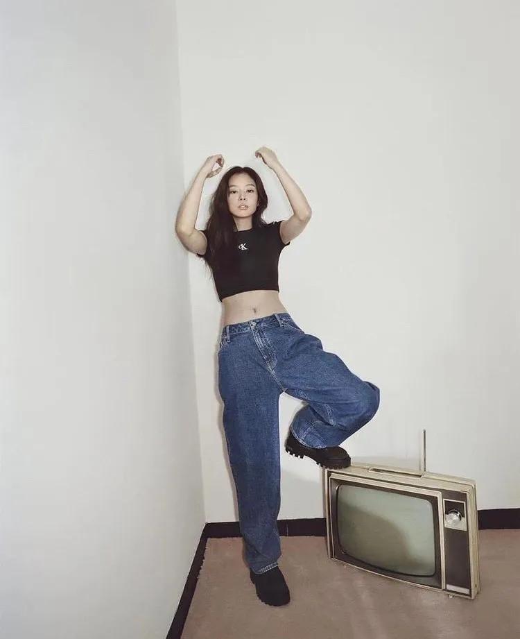 jennie代言calvinklein,jenniecalvinklein武汉