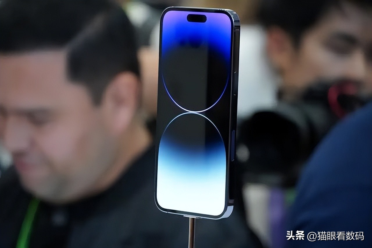 价格没变品质没变,iphone14价格不降反涨