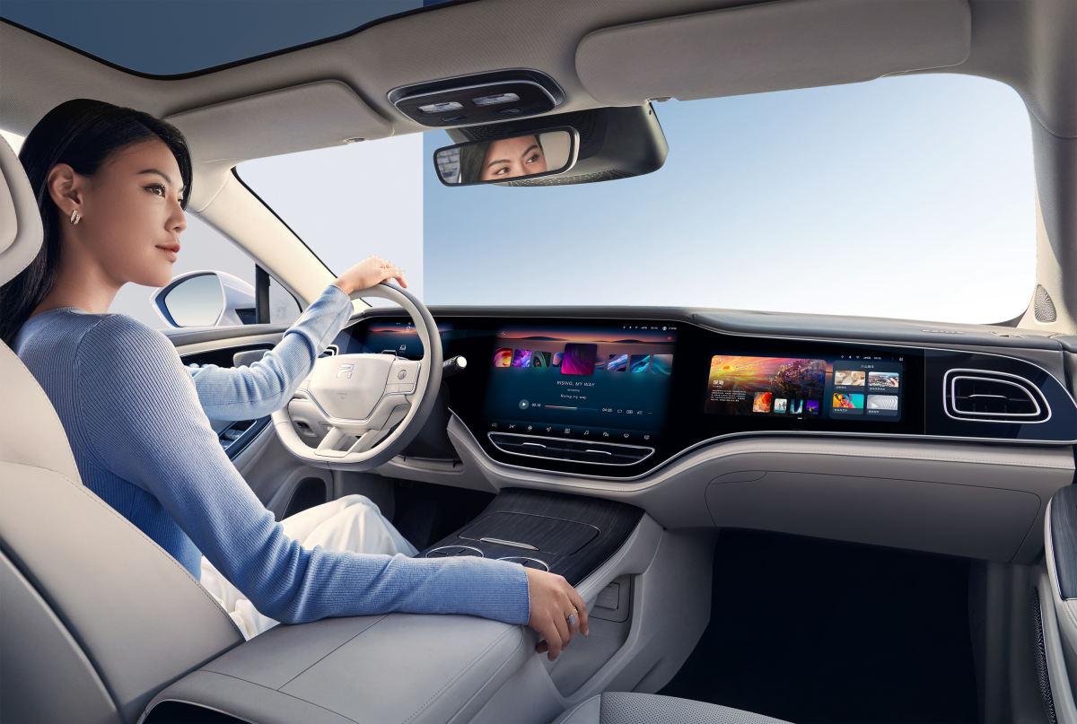 电动轿车市场猛将:飞凡F7正式上市,豪华科技与舒适性并存