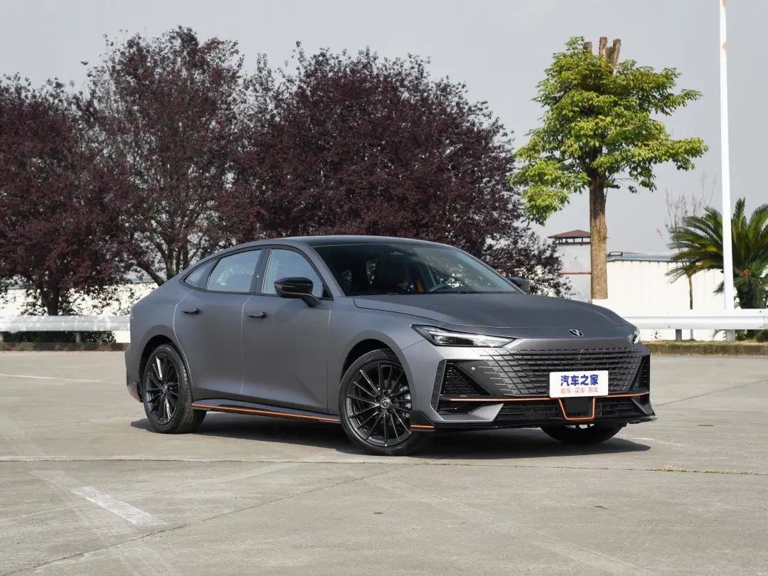 福克斯这个车二手值得买吗,四缸福克斯最新消息