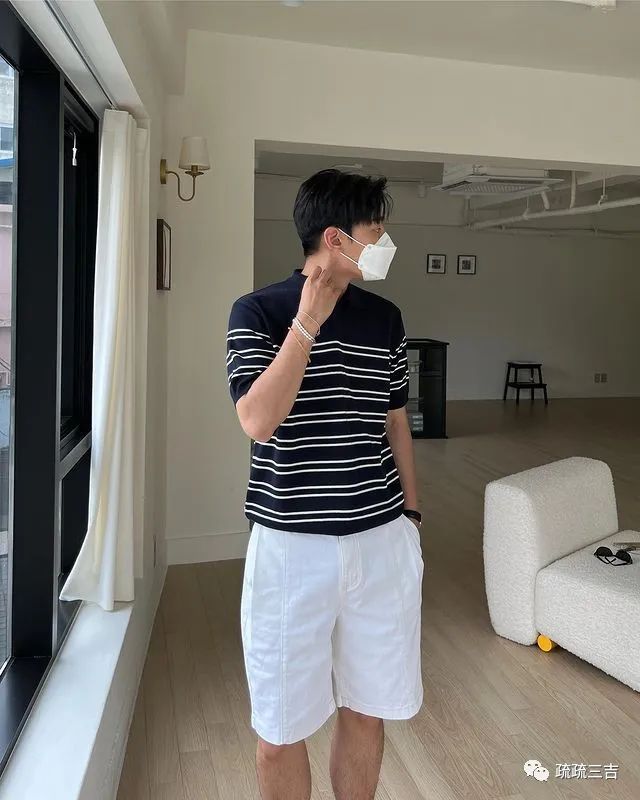 ins很火的韩国穿搭男博主穿搭,男韩系ins博主牛仔穿搭