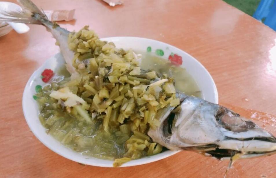 山东女孩去餐厅吃饭,山东女孩光顾自家饭店