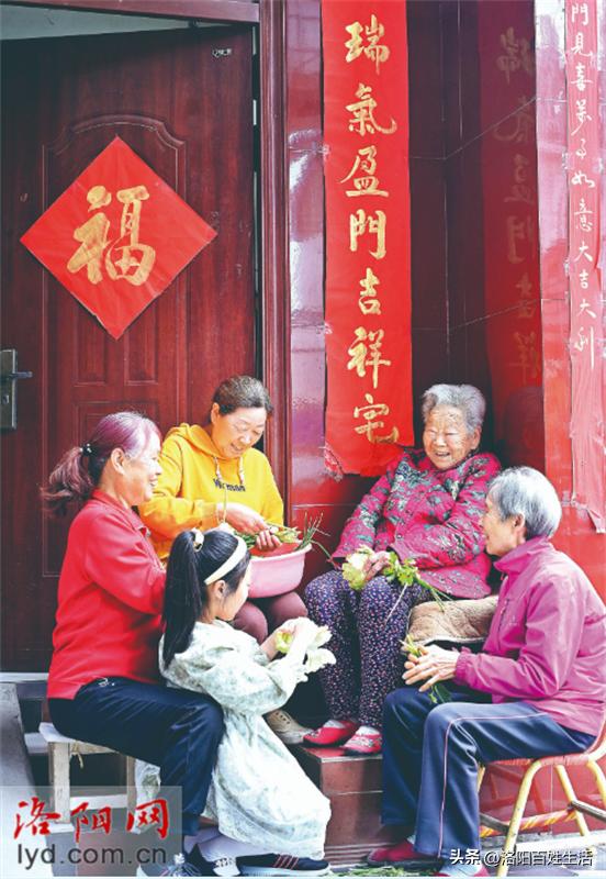 看看洛阳这位寿星“阳光奶奶”郑凤英:百岁高龄笑脸盈盈