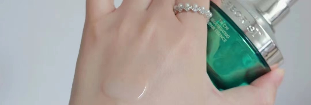 30岁以上什么精华液好用,适合中年女性用的精华液