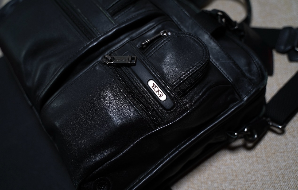 上海年入100万中年大叔,年入十万的中年男人