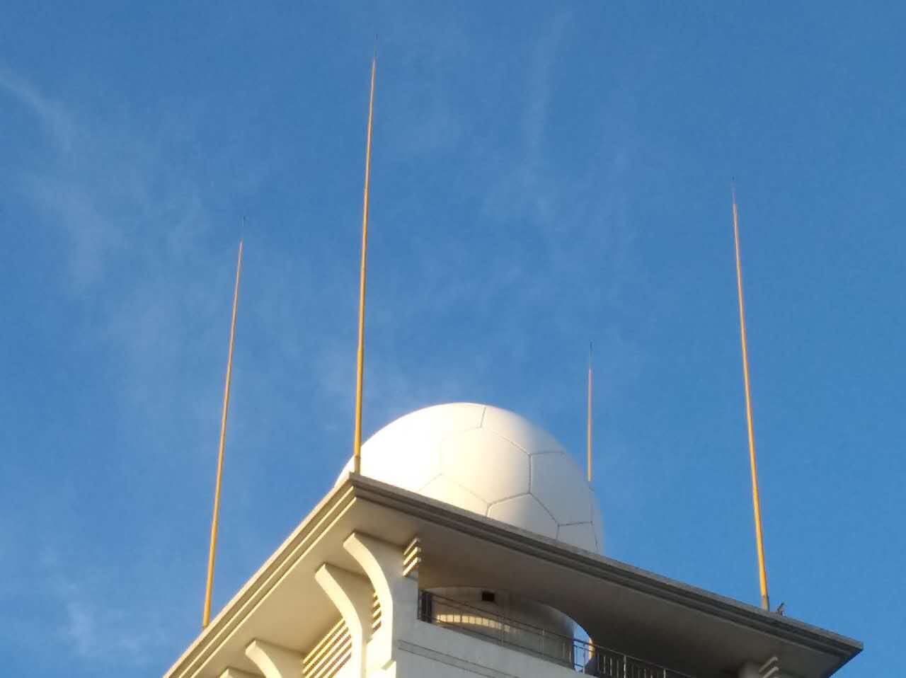 避雷针是怎么避雷的,避雷针和避雷针哪个保护范围大