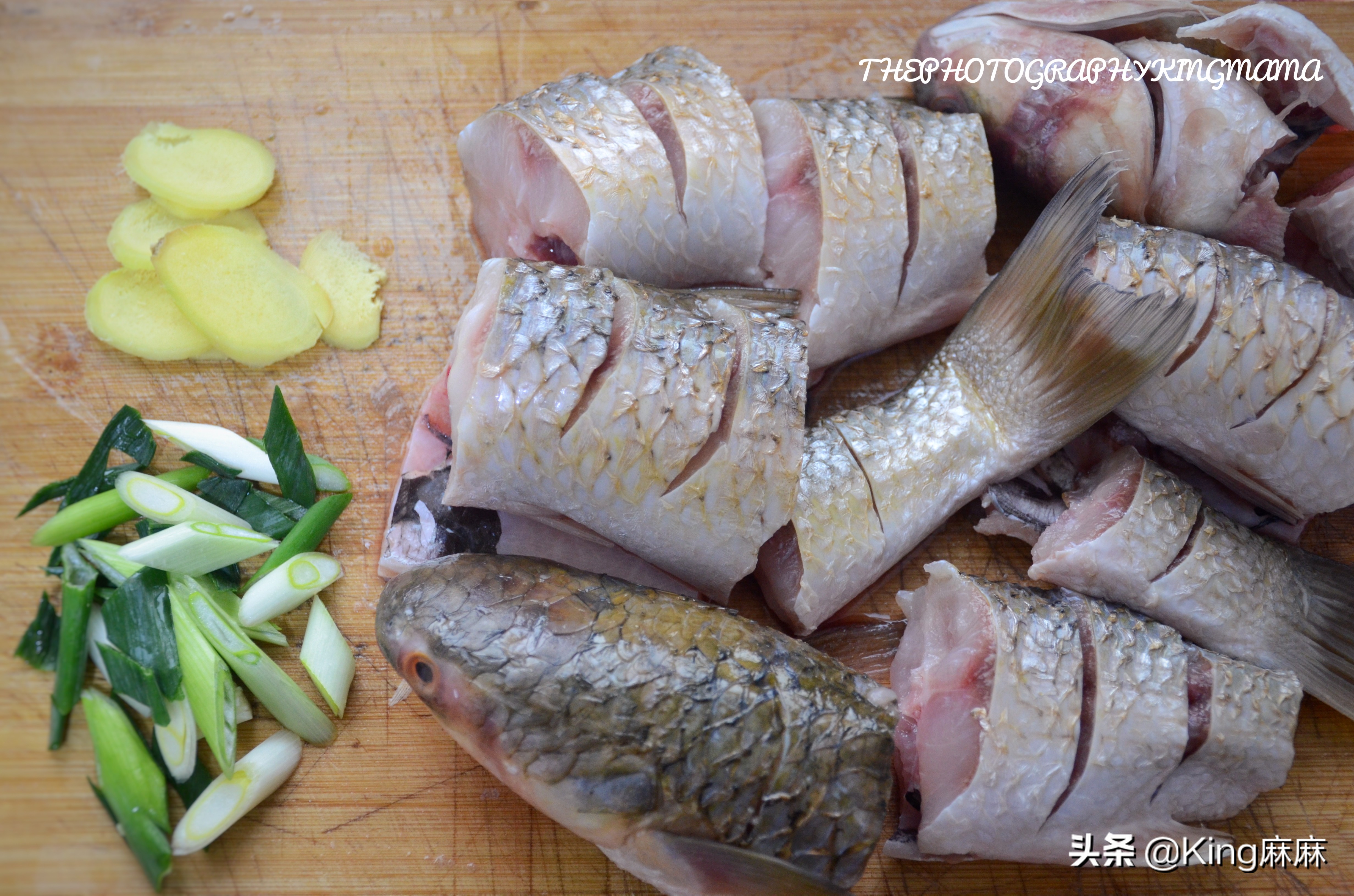 炖鱼需要搞哪些材料才好吃,炖鱼不放什么调料最好吃