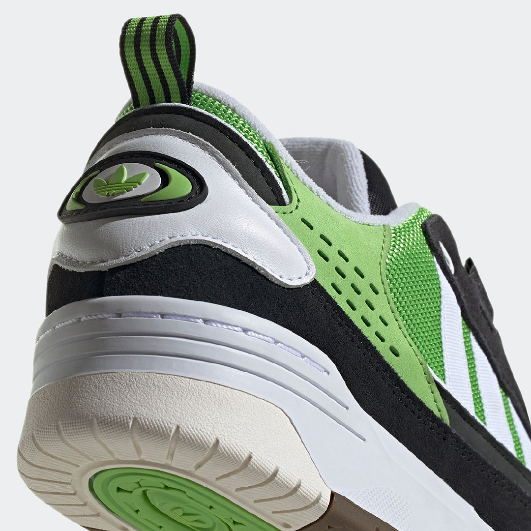 阿迪达斯米切尔3代篮球鞋黑紫,阿迪达斯为米切尔设计的球鞋