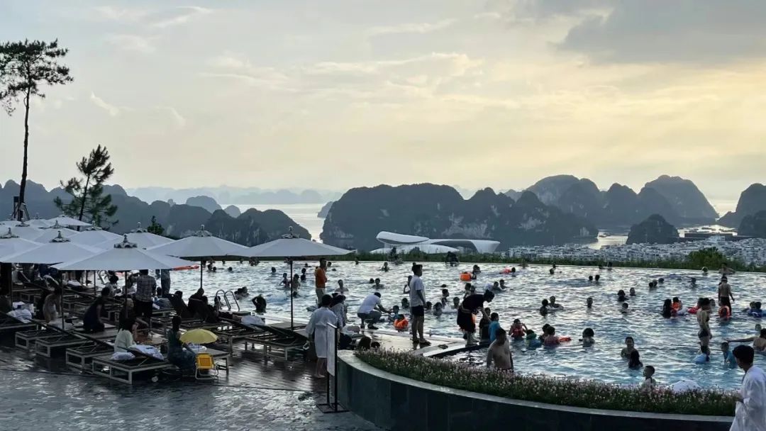 房子炒翻天,茅台成硬通货,中国人去越南淘金赚到钱了吗?