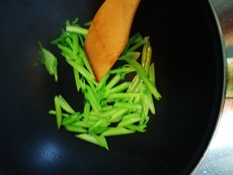 核桃为什么越来越便宜商贩说实话,小小核桃竟然有这么大的隐患