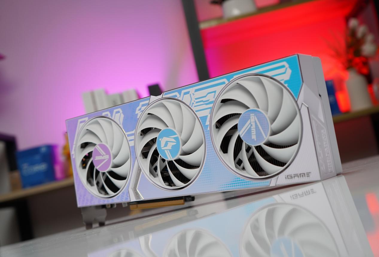 最美RTX4060显卡评测：超低功耗，DLSS3加持，畅玩1080P光追大作