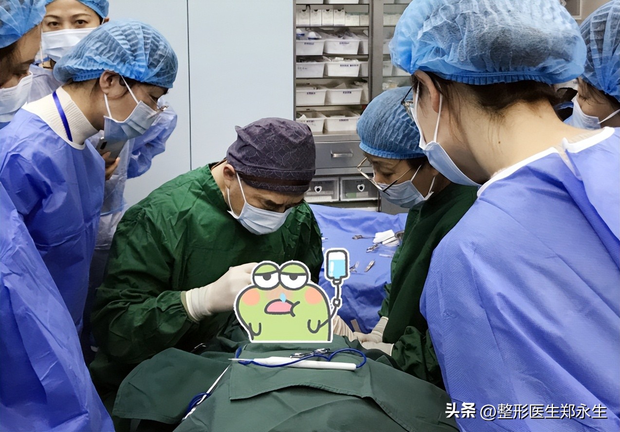 鼻中隔偏曲加鼻甲肥大怎么办,鼻中隔偏曲导致鼻甲肥大怎么改善