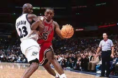 阿泰斯特和詹姆斯肉搏,阿泰斯特零封詹姆斯