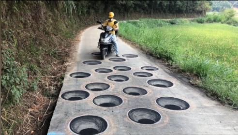 震惊全网的“民间奇人”：农村小伙做蛋糕火出国，马云都得排队买