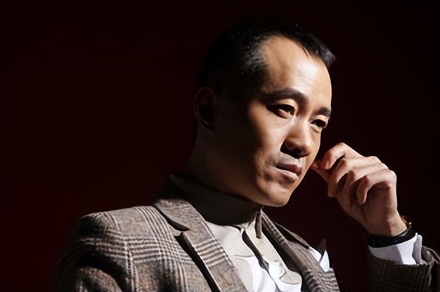 桃色新闻、数典忘祖、作风不良，这6位主持人被央视除名大快人心