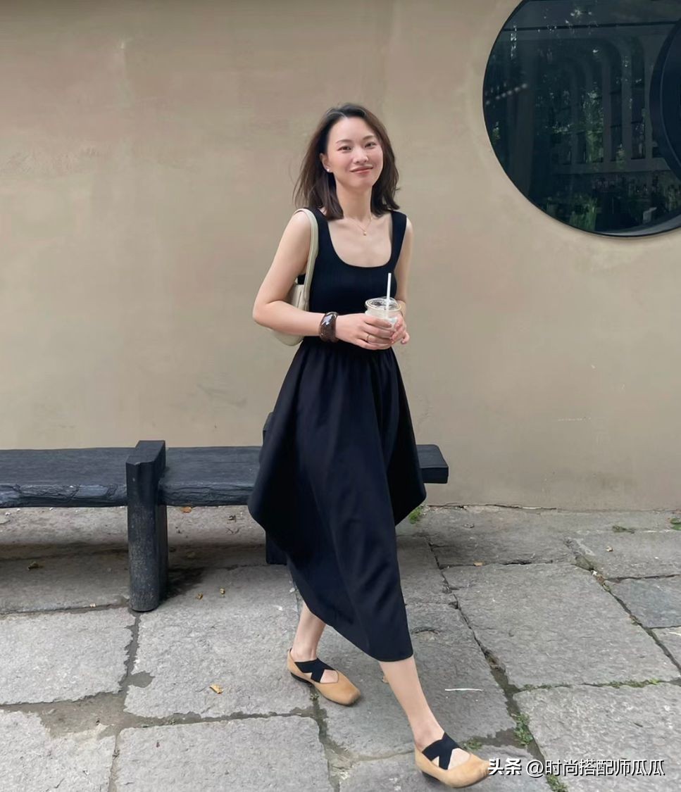 今年最流行的阔腿裤裙,扔掉你的阔腿裤