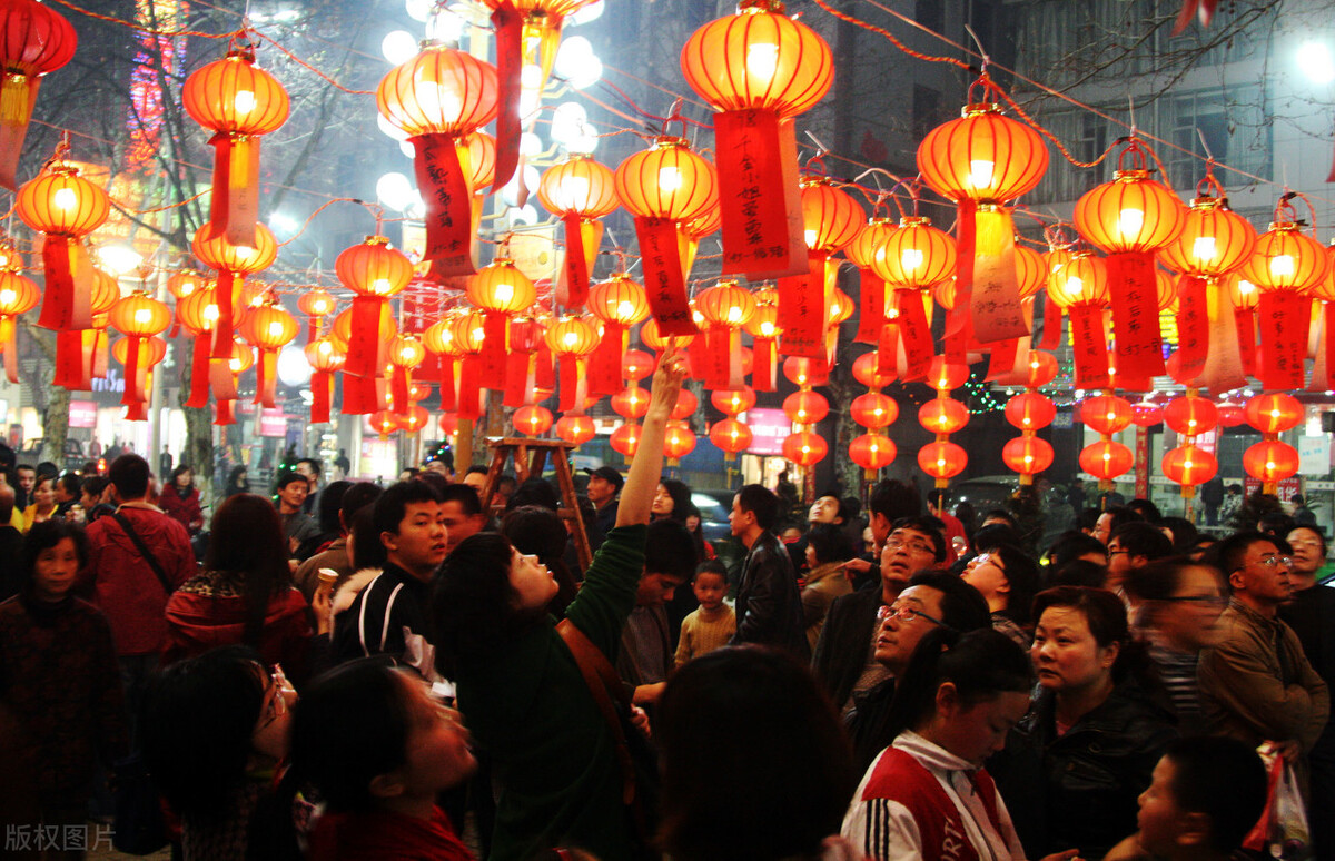 猜灯谜看看你能猜对几个,猜灯谜是一种什么样的游戏