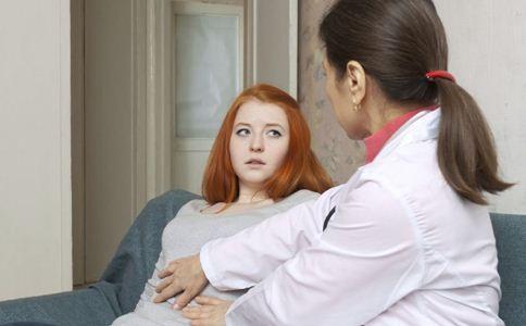 宫颈病变前会有什么异常,女子经期异常查出罕见病