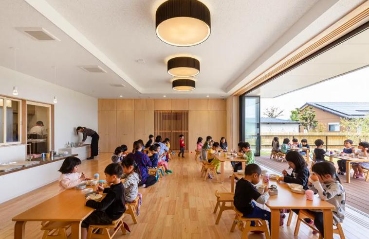 上海一群老人众筹买楼抱团养老,这些上海老人为养老抱团买楼