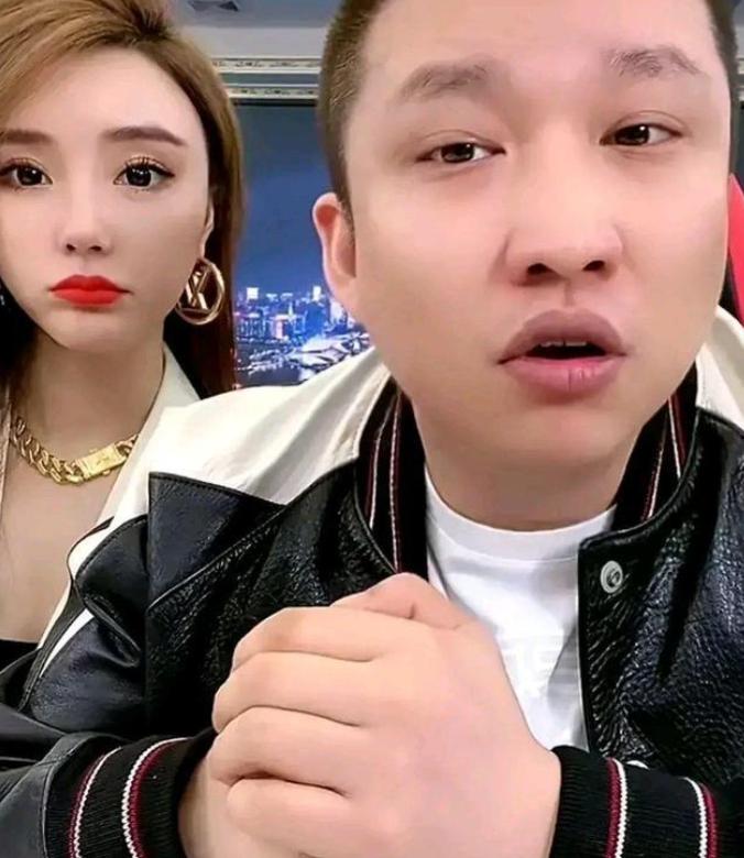 网红二驴一场直播能赚多少钱,二驴直播间被怼