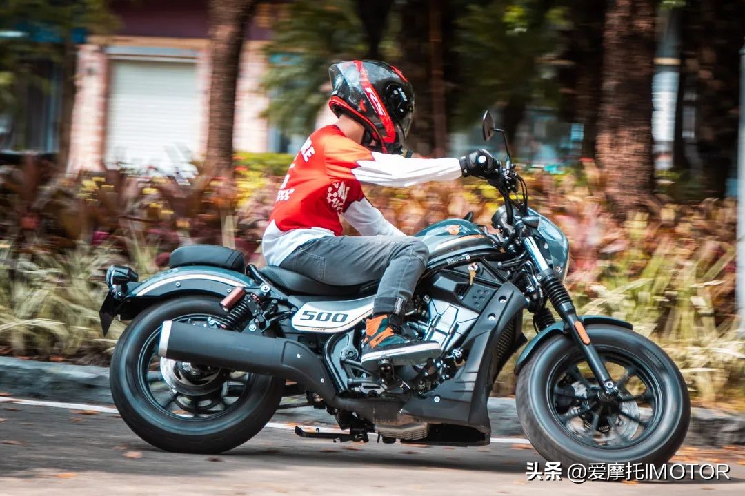 香帅苍云500max对比cm500,苍云500对比香帅650哪个好看