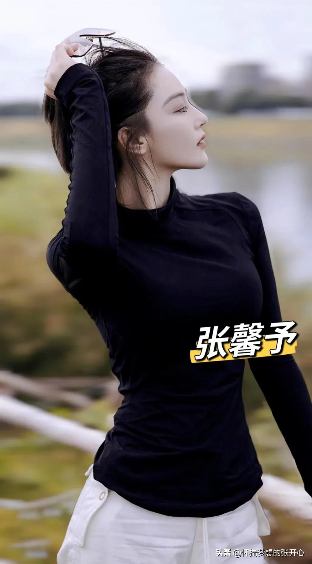 最美妲己惊艳的视频,最美张馨予照片