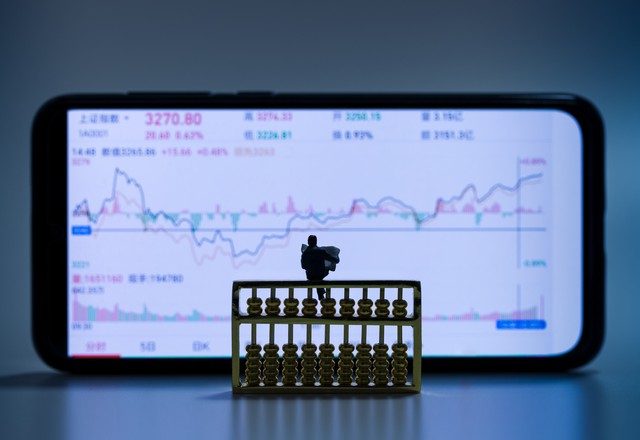 如何用python分析股票涨跌,股市挖掘