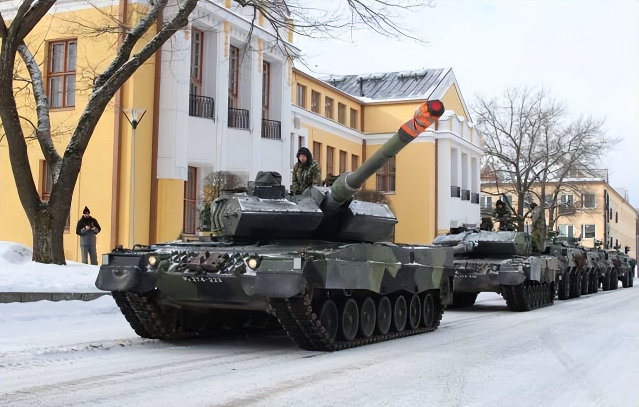 芬兰豹2a4坦克,芬兰援助乌克兰豹2坦克