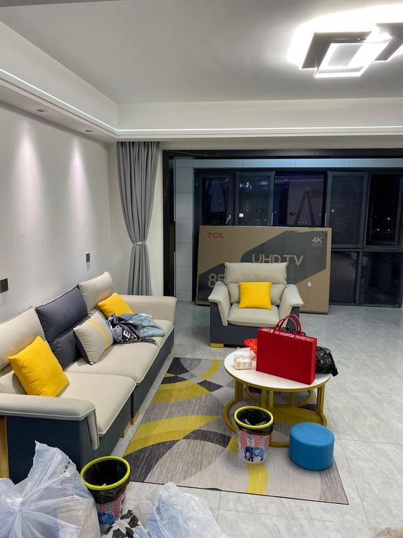 新房装修要交多少钱,买房后装修到入住多少钱