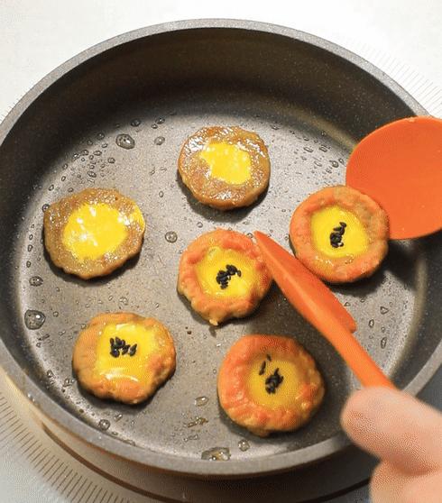 缺铁性贫血的小孩每周吃几次鸡肝,宝宝贫血必吃10种食物