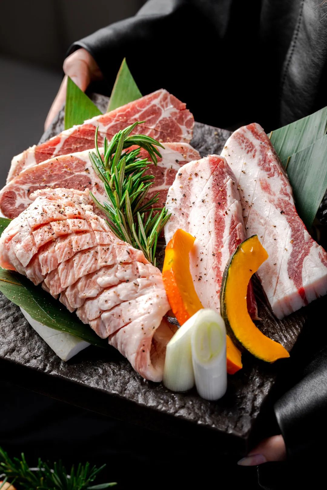 在太空中吃烤肉,上海太空舱烤肉