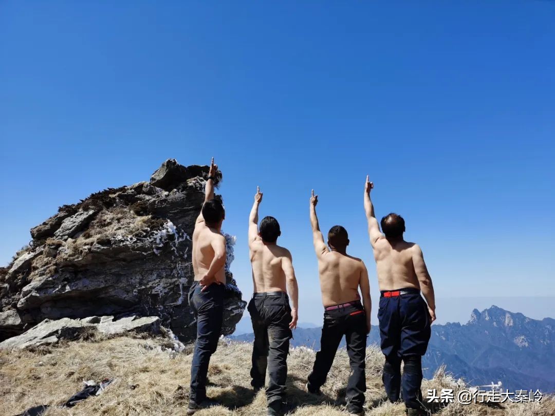 「36」脚踩光头一轮日心骋鹿角生净土——2020.04.12一日光鹿穿越