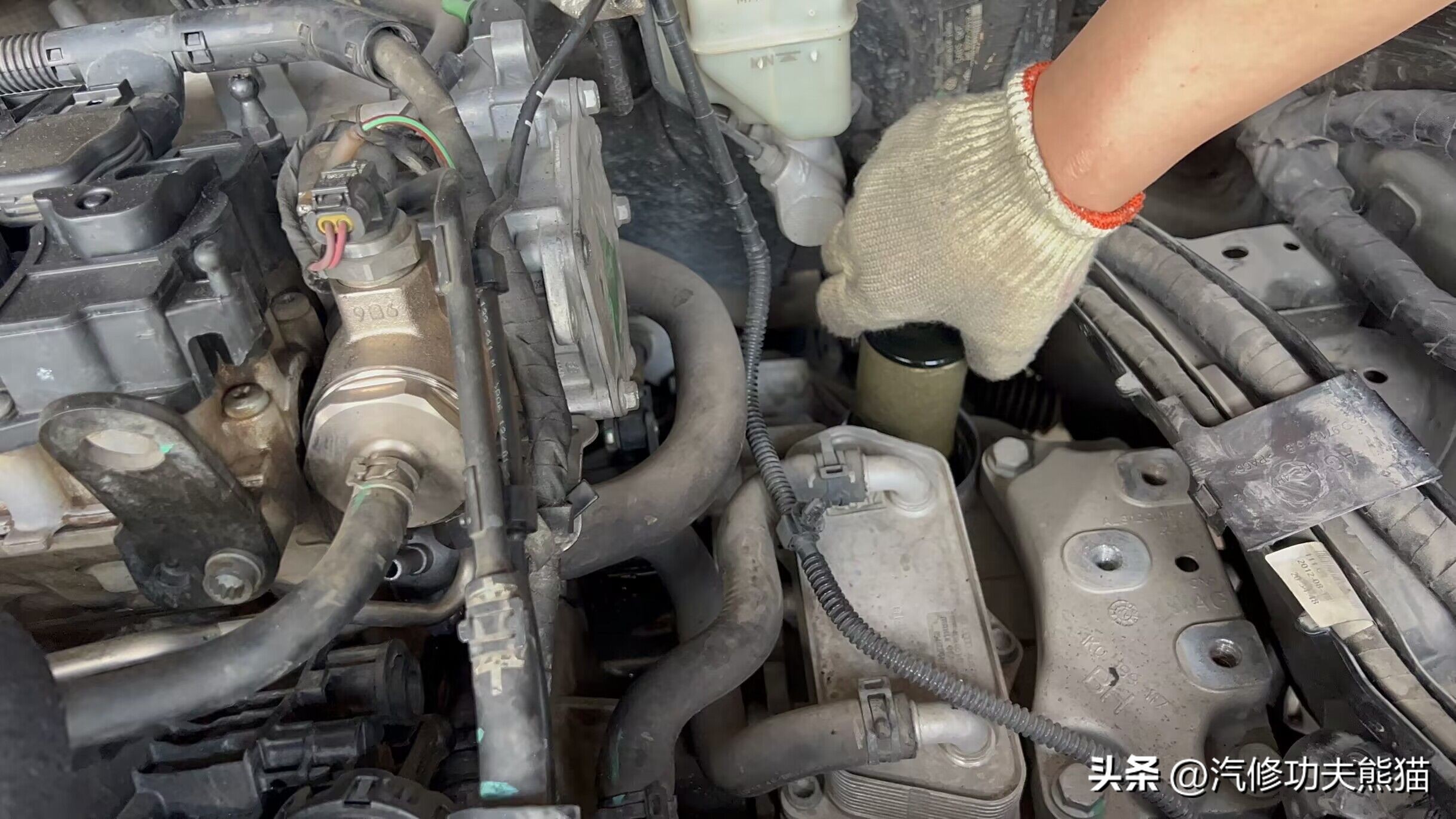 2017款大众迈腾10万公里烧机油,十年的迈腾怎么样后期维修费用