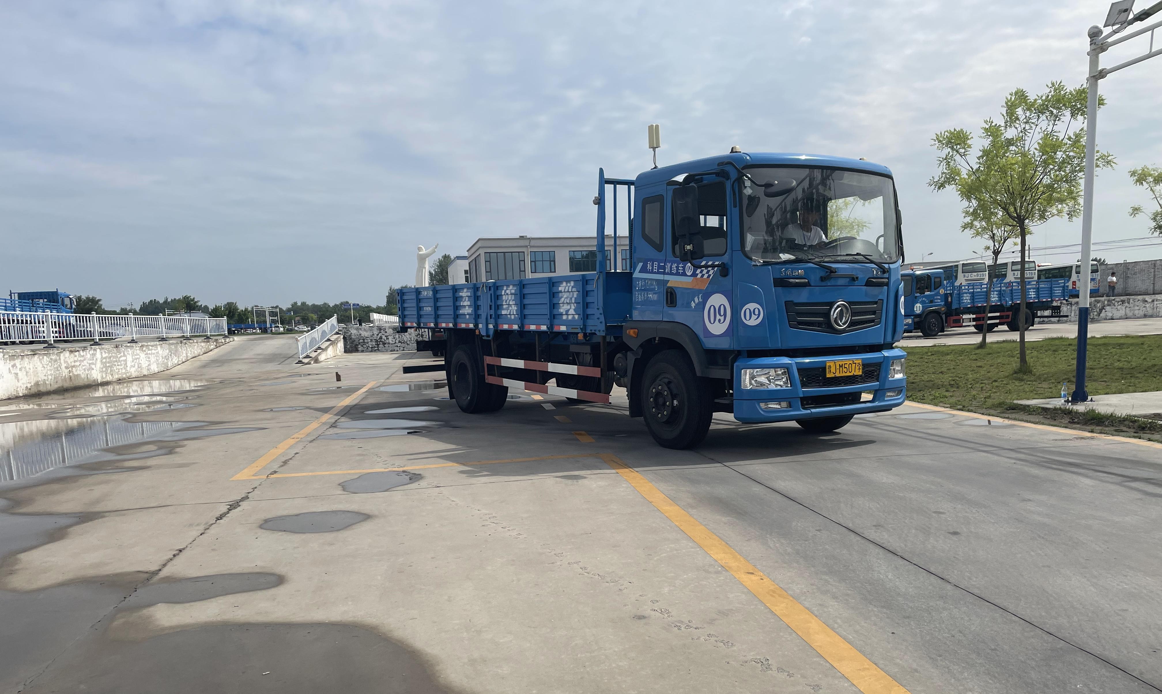 科二一次没过正常么,科二几次没过心态崩了