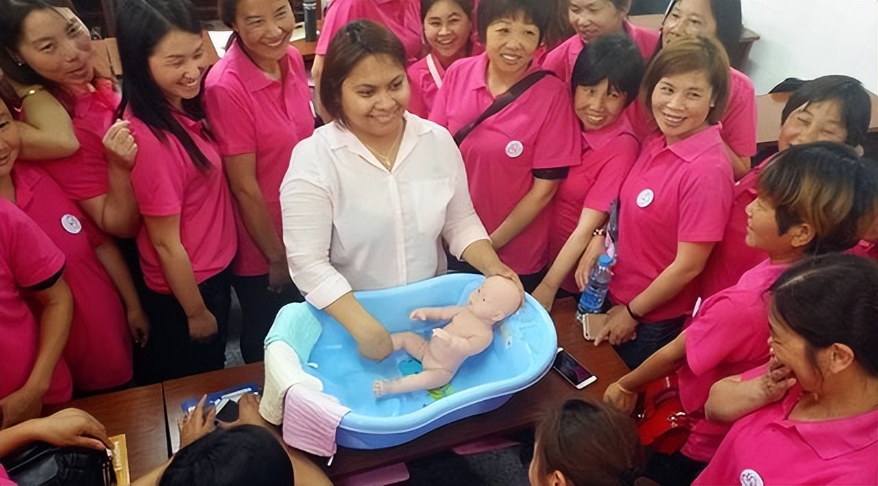 马未都讲菲佣完整视频,马未都谈香港菲佣