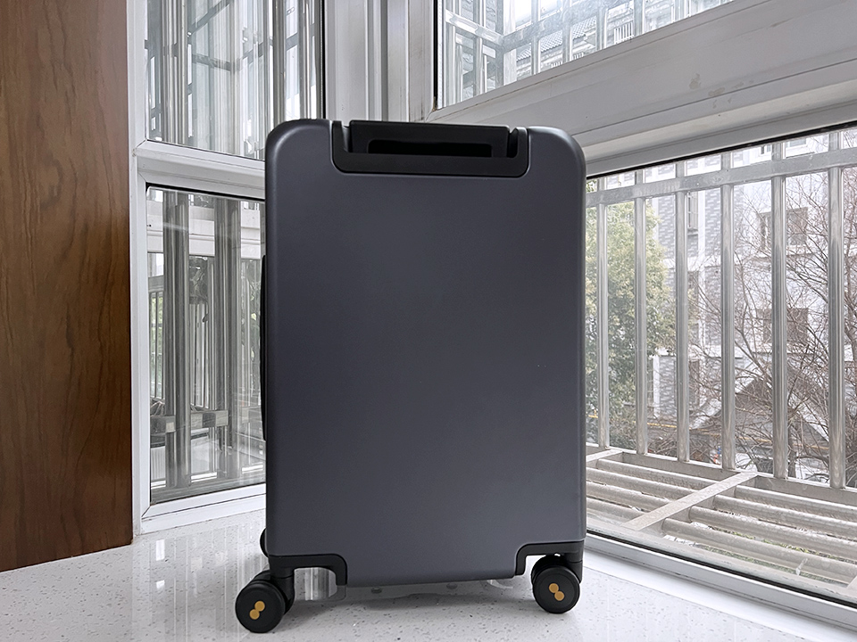 求大家推荐一款好用不贵的行李箱,超级推荐这款行李箱