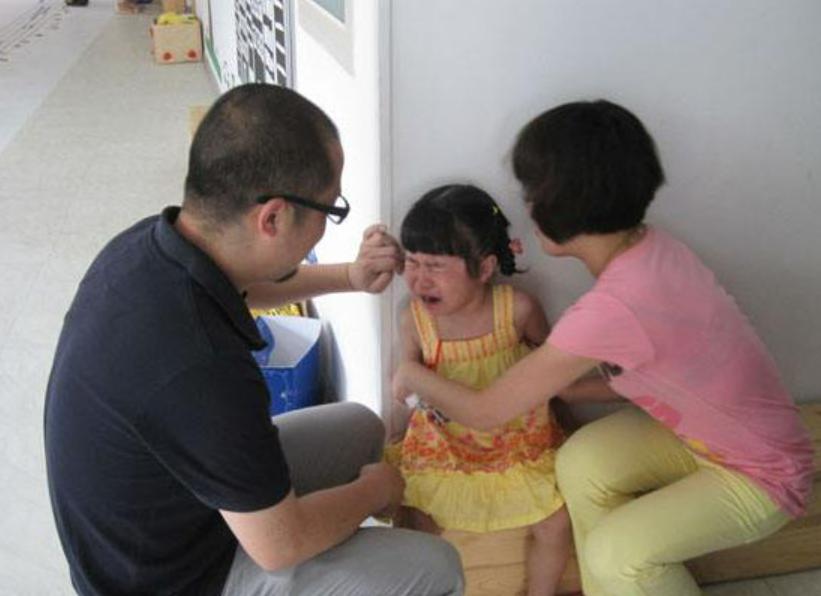 孩子被同学欺负说了对不起,小学生被同学欺负霸气回击