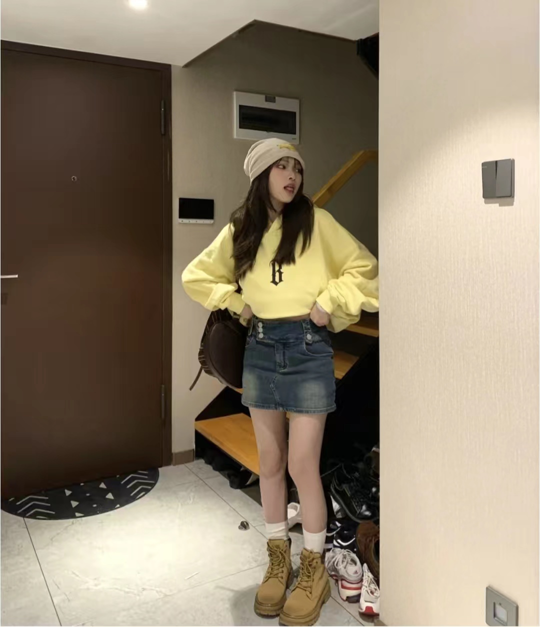 卫衣搭配什么外套裤子更好看呢,卫衣搭配什么衣服好看又实用