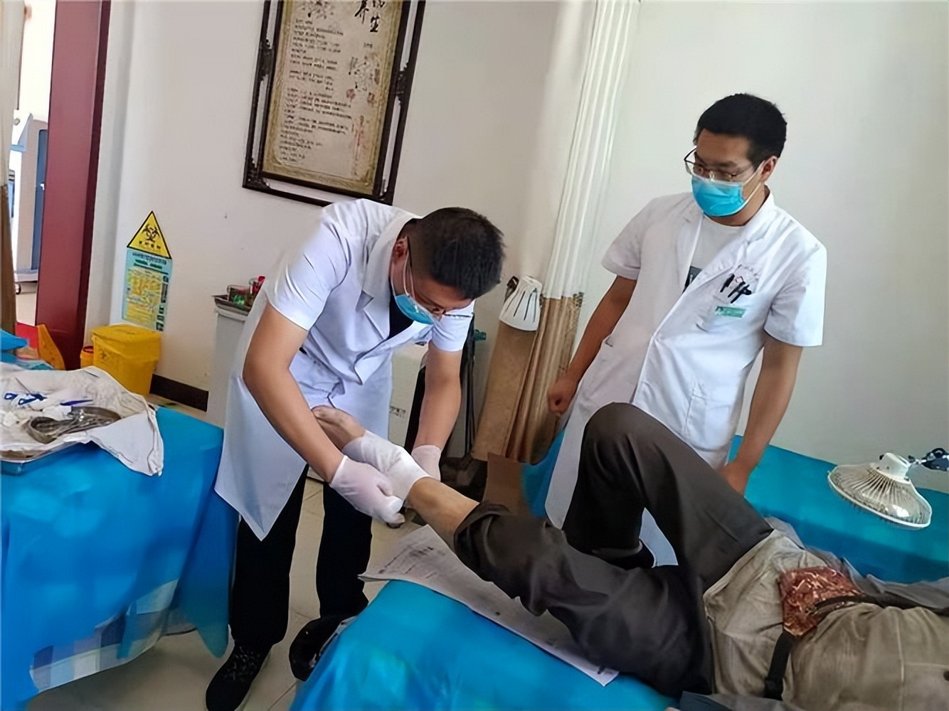 90后小伙成为催乳师,小伙做催乳师月入十万