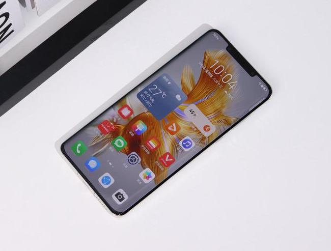 用了两年的小米一点也不卡顿,用了小米换苹果感觉不习惯