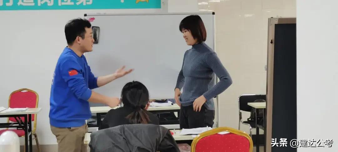 2020教师资格证面试试讲中学,教师面试试讲10分钟范例初中物理