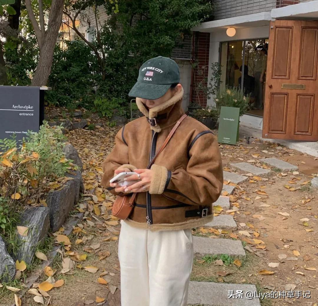 最流行的羊羔毛款式,羊羔绒还流行吗