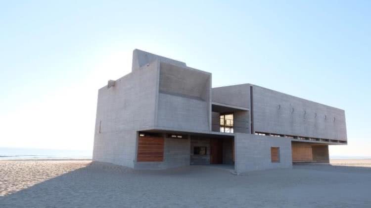 自驾游北戴河住在哪个酒店,北戴河自驾酒店哪家好玩